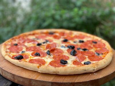 Pizza and Sushi from Vanyusha