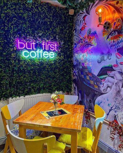 SOBER IN THE GARDEN - café bar