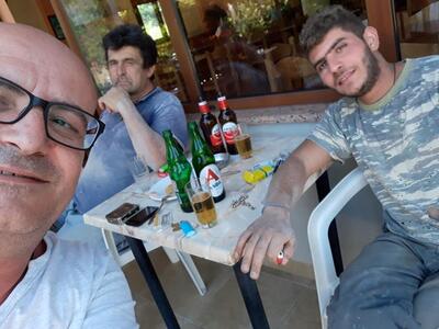 sakas cafe