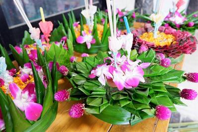 ร้านเก๋ ริมน้ำจันท์ - เพจสำรอง Salaeng