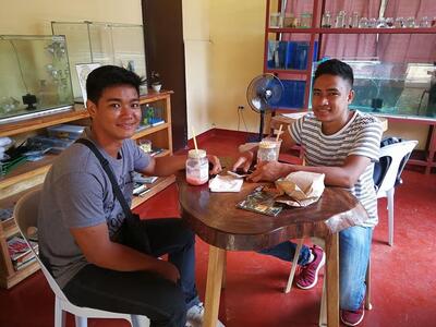 Bettambayan Hobby and Café