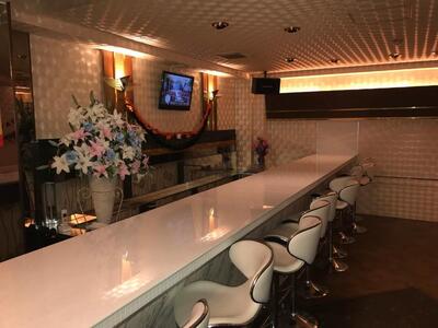 Girl's Bar Aroma