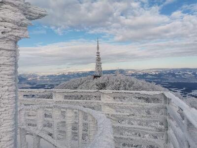 Planinski dom na Boču