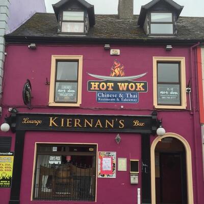 Hot Wok Chinese & Thai Restaurant & That away