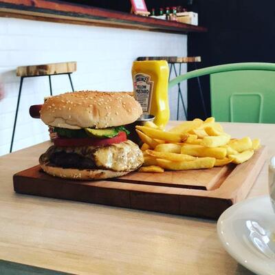 Deck Pizzeria