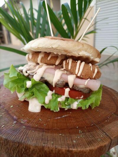 Hungry Burger