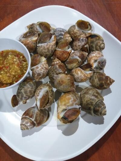 ຮ້ານ 3ປໍ ຕຳ-ຍຳແຊບໃນຊອຍ