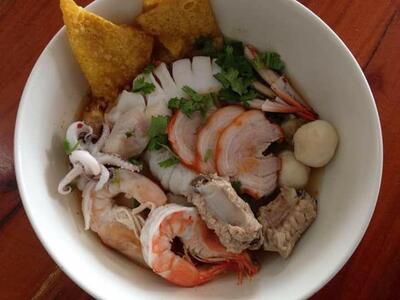 ก๋วยเตี๋ยวคุณยาย By คุณหลาน
