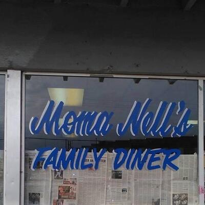 Momma Nell's Family Diner