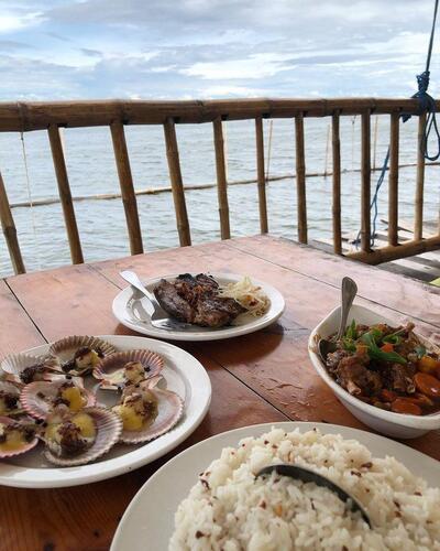 Lantaw Seafood and Grill