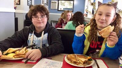 Avenue Diner