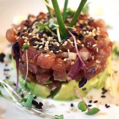 Único Restaurant & Wine Bar