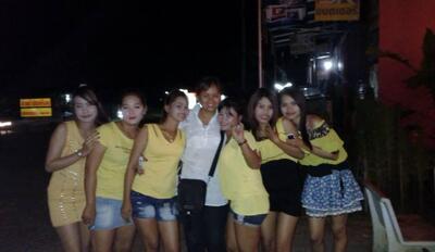 ร้านหลงจันทร์ คาราโอเกะ