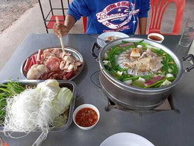 ร้านเนื้อย่างแสนดี น้ำจิ้มเรากินกับอะไรก็อร่อย สาขา2