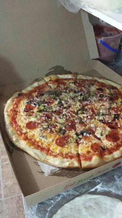 Saly's Pizza