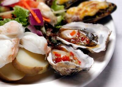 Tassie fresh seafood and wine