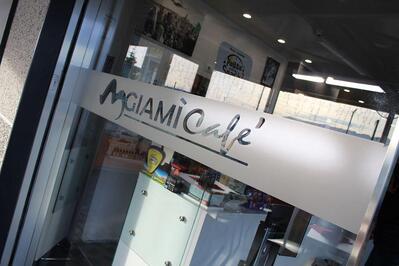 Giami' Cafe' Pagani