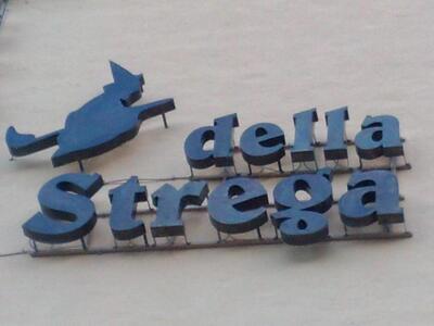 BAR DELLA Strega