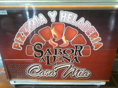 Pizzeria Y Heladeria Casa Mía
