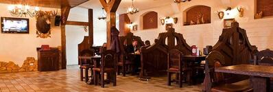 Гостинично-ресторанный комплекс с банями "Поляна"