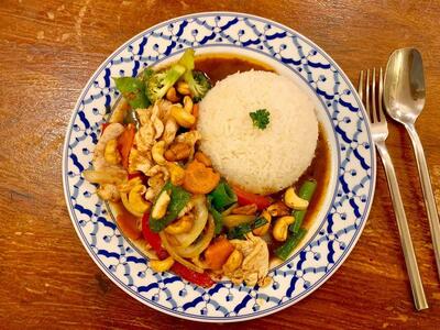 Benjamas Thai by Chin Newcastle NSW