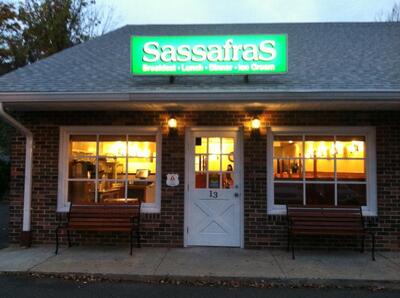 Sassafras Restaurant, Huntington CT