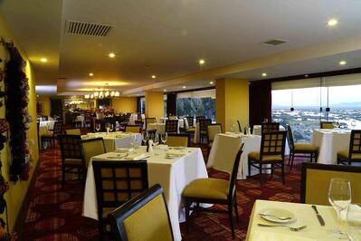Los Uros Restaurante Ghl Hotel
