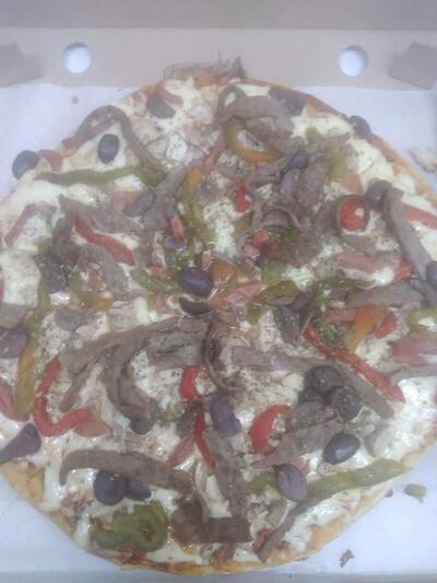 Chuck Pizzas Delivery