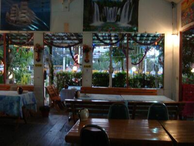 ร้านปูกุ้งเผา