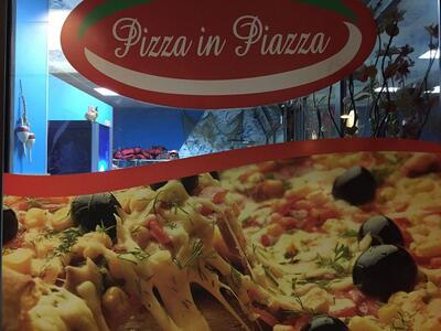 Pizza in Piazza
