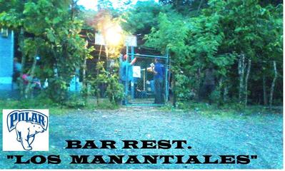 Los Manantiales