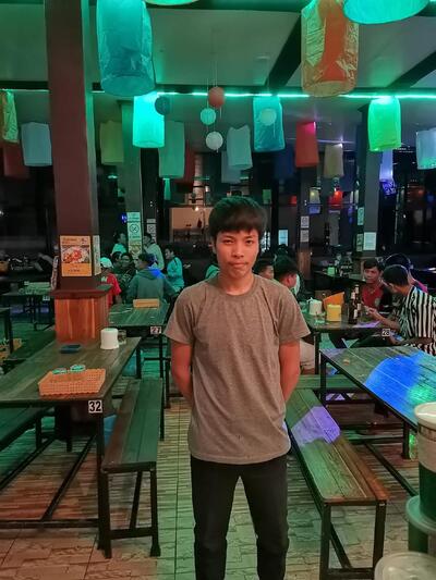 ຮ້ານ ອາຫານ ເອັນໂຈ 9999