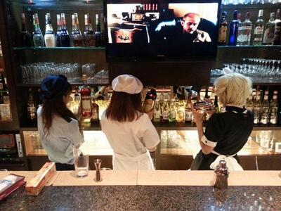 Girls Bar K's