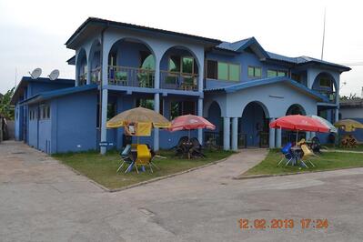 Kenamp Lodge