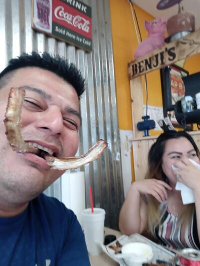 Benji's Barbque