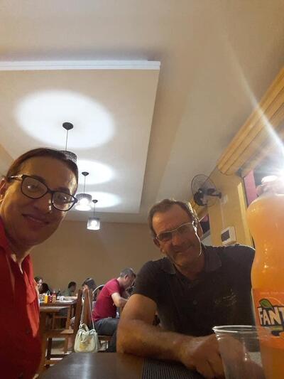 Pizzaria e Esfiharia a