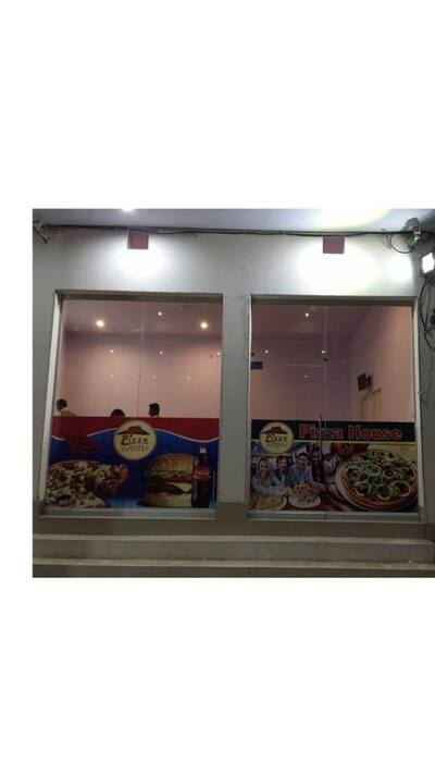 Pizza House Phool Nagar