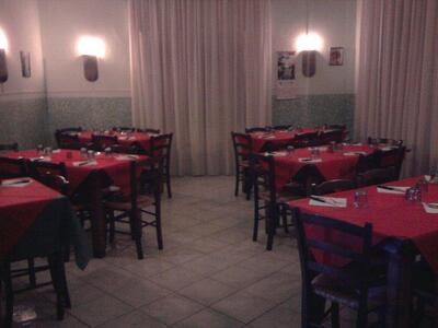 Osteria Pizzeria La Plăcinte