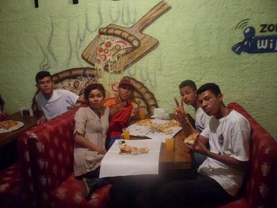 Pizzería y Luncheria Santa Bárbara