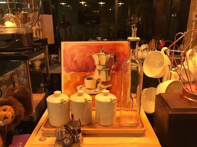 Cafe & Bistro