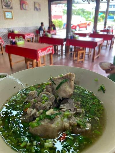 ก๋วยเตี๋ยวเรือรสจ๊าบ Ban Sam Ko (1)