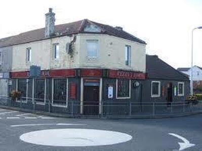 Kelly's Bar