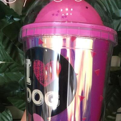 Petit Four Confeitaria & Cafeteria