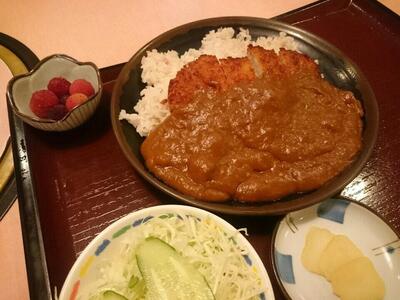 レストラン財宝