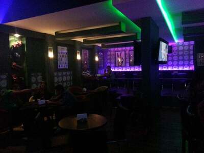 Old Bell English Bar