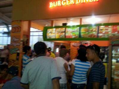 pizzaburgerdiner chiquimula