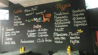 Nuit pizza