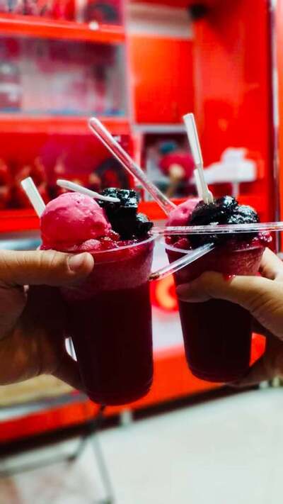 Malas Juice Bar آب انار ملس