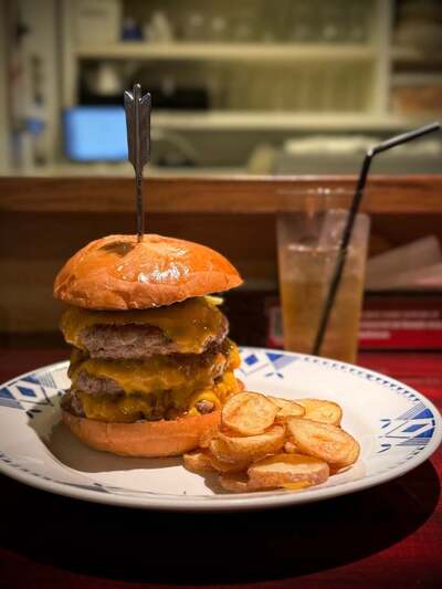 KAMINARI BURGERS カミナリバーガーズ