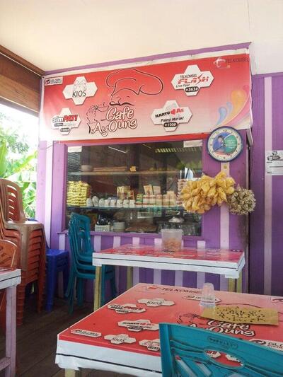 Cafe Ayong